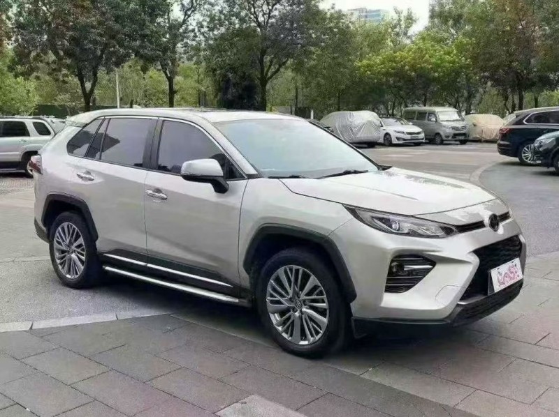 佛山21年丰田威兰达2