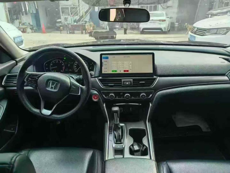 衡阳20年本田雅阁4