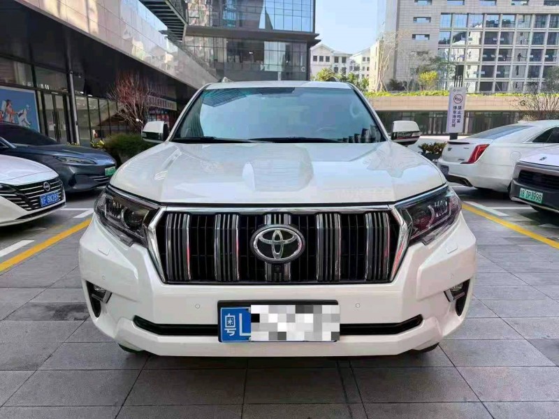 深圳18年丰田普拉多1