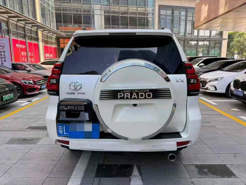 深圳18年丰田普拉多7