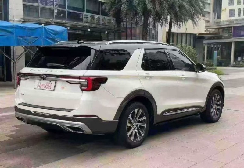 佛山23年福特探险者4