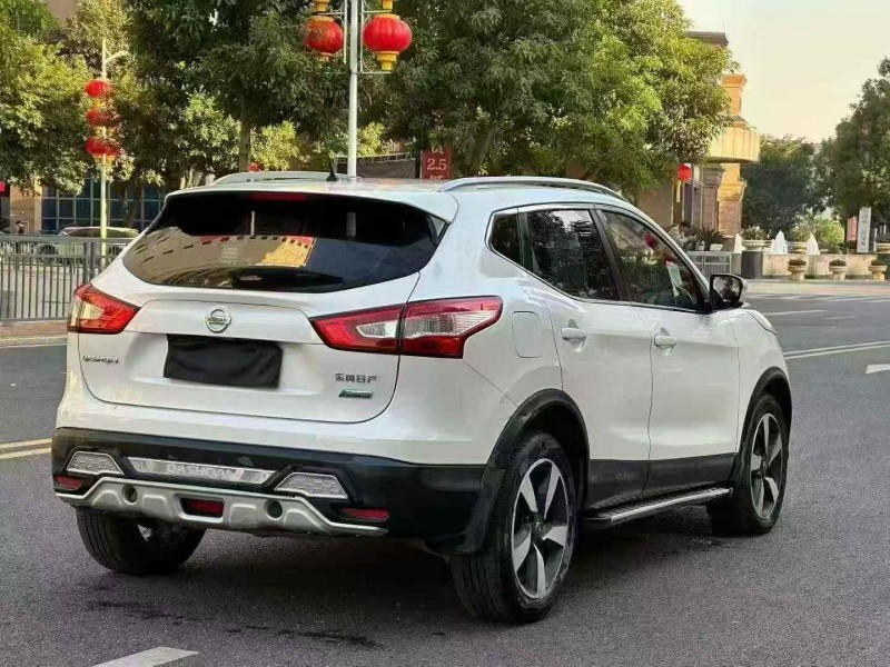 佛山19年日产逍客8