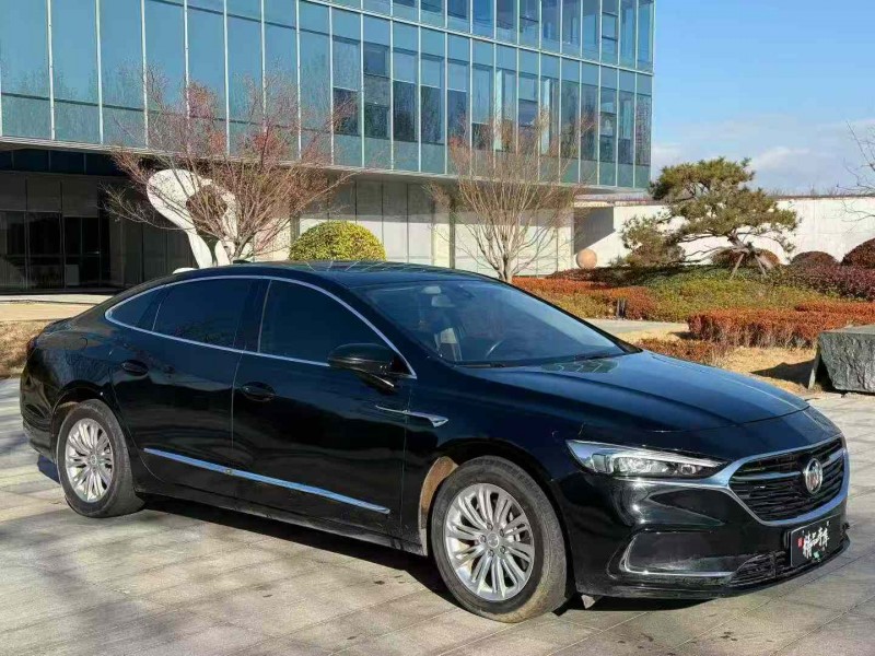 青岛20年别克君越3