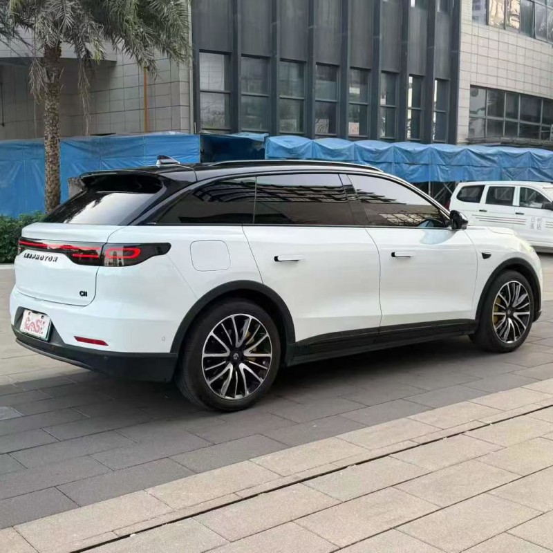 佛山23年零跑汽车C118