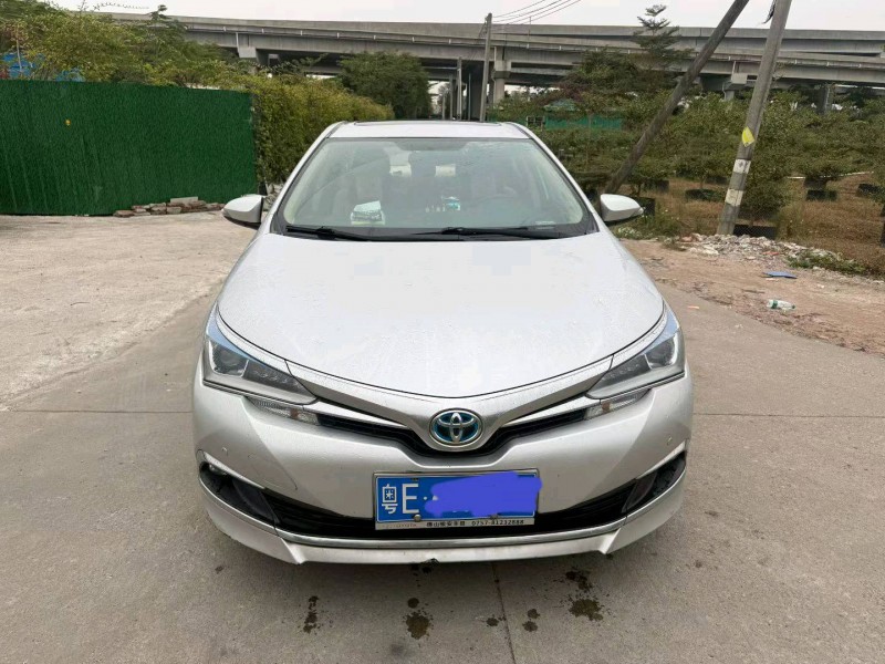 中山16年丰田雷凌1