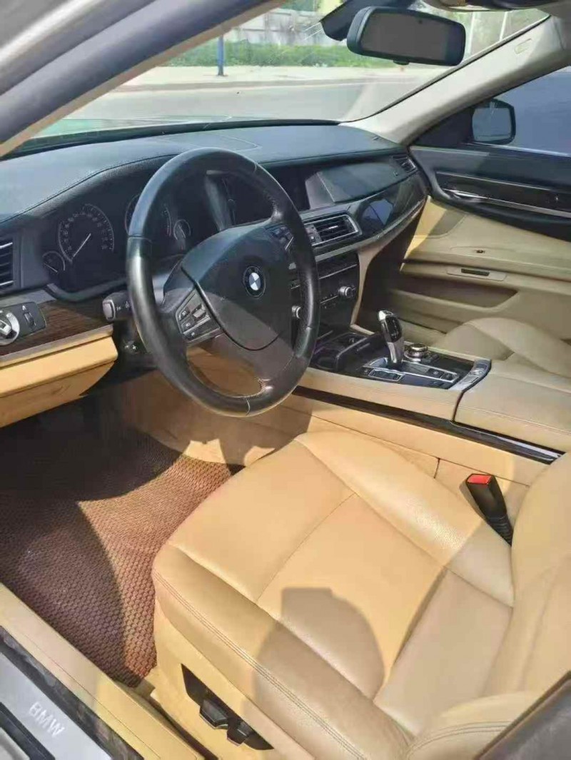 承德11年宝马7系7
