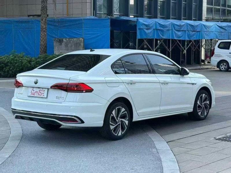 佛山24年大众宝来8