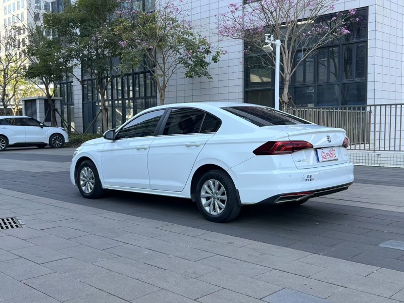 佛山19年大众宝来7