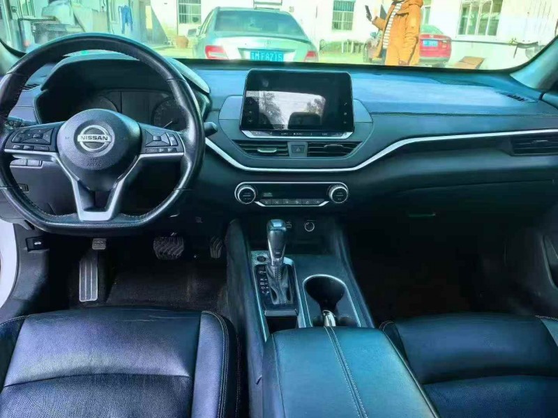 淮安20年日产天籁4