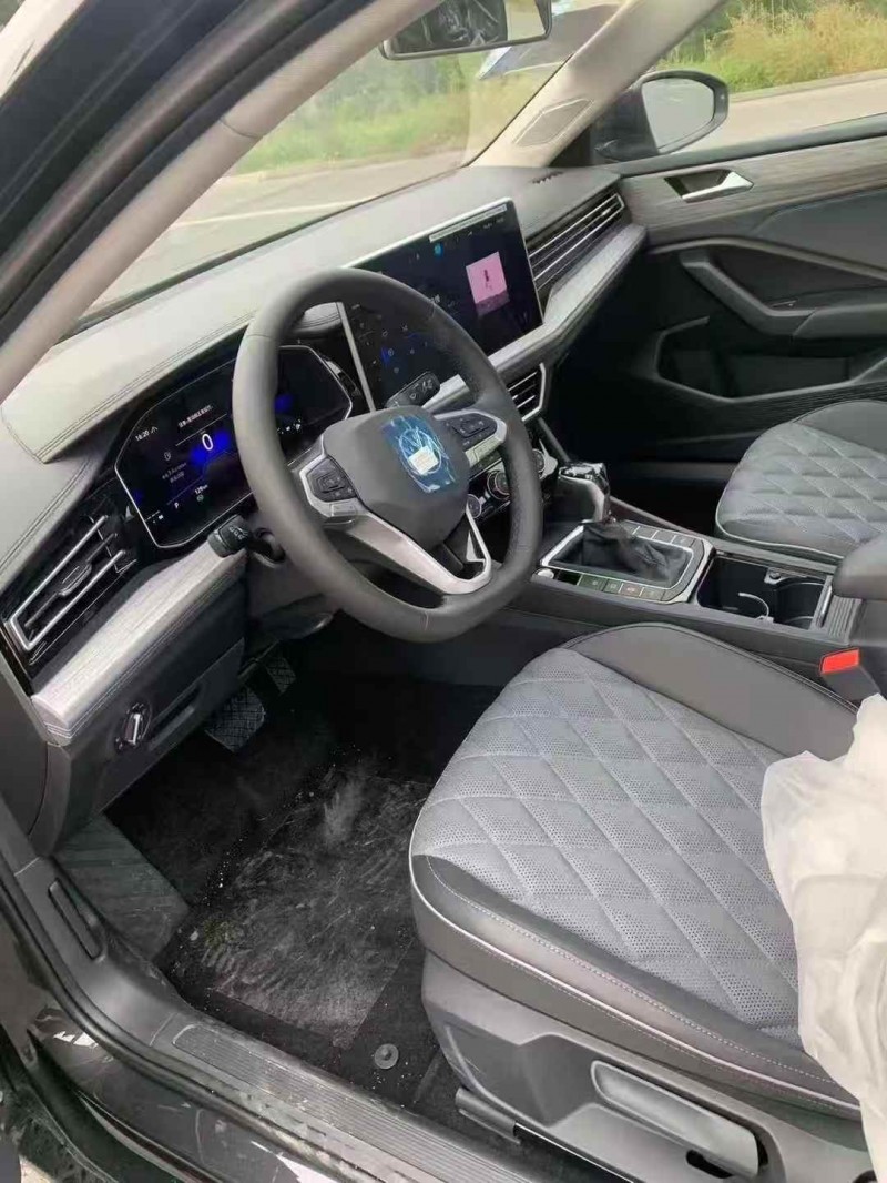 邯郸25年大众速腾8