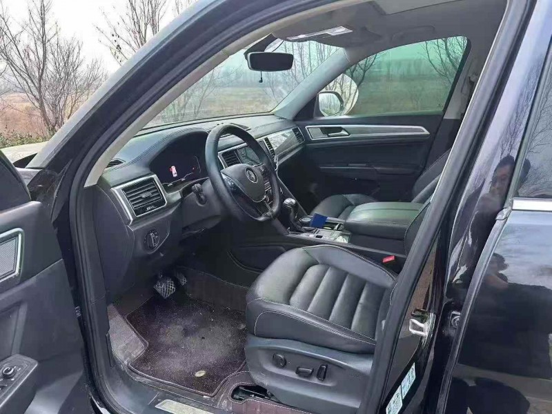 潍坊20年大众途昂6