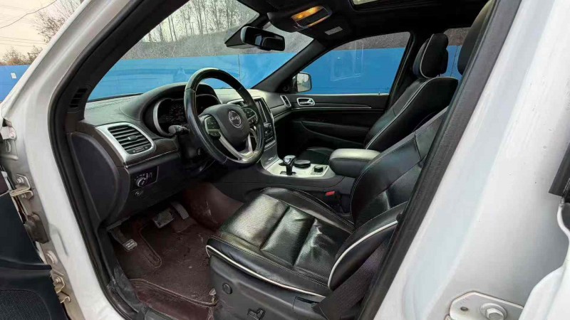 青岛17年Jeep大切诺基6