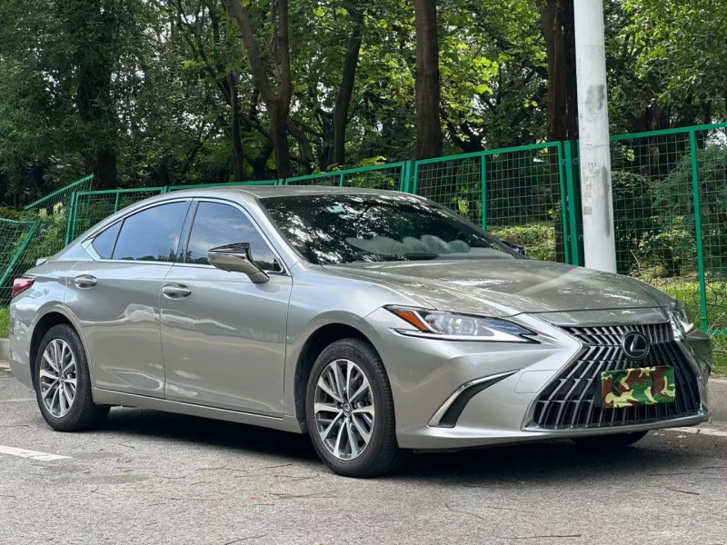 东莞23年雷克萨斯ES2