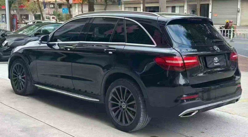 南平17年奔驰GLC7