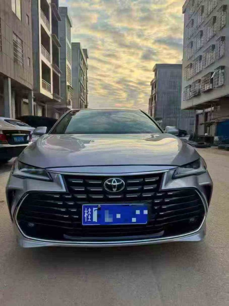 梧州22年丰田亚洲龙1