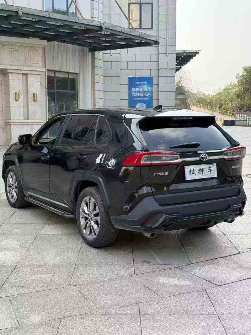 新余22年丰田威兰达8