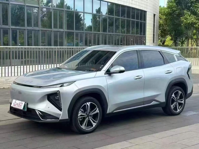 佛山25年吉利银河3