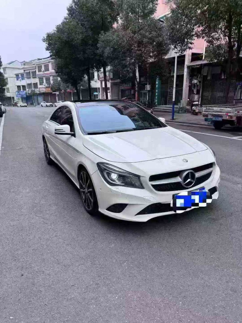 邵阳15年奔驰CLA3