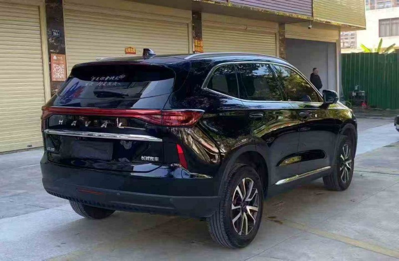 厦门23年哈弗H68