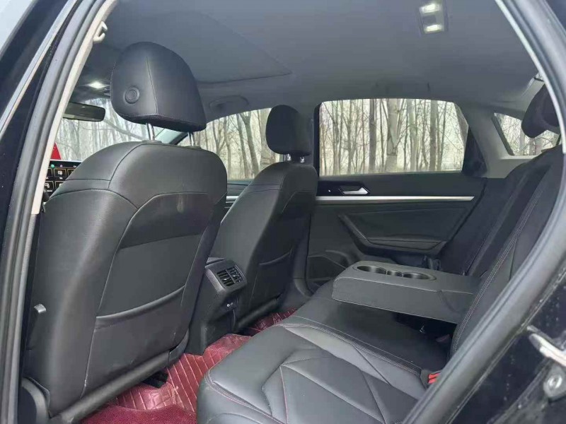 秦皇岛25年大众朗逸6