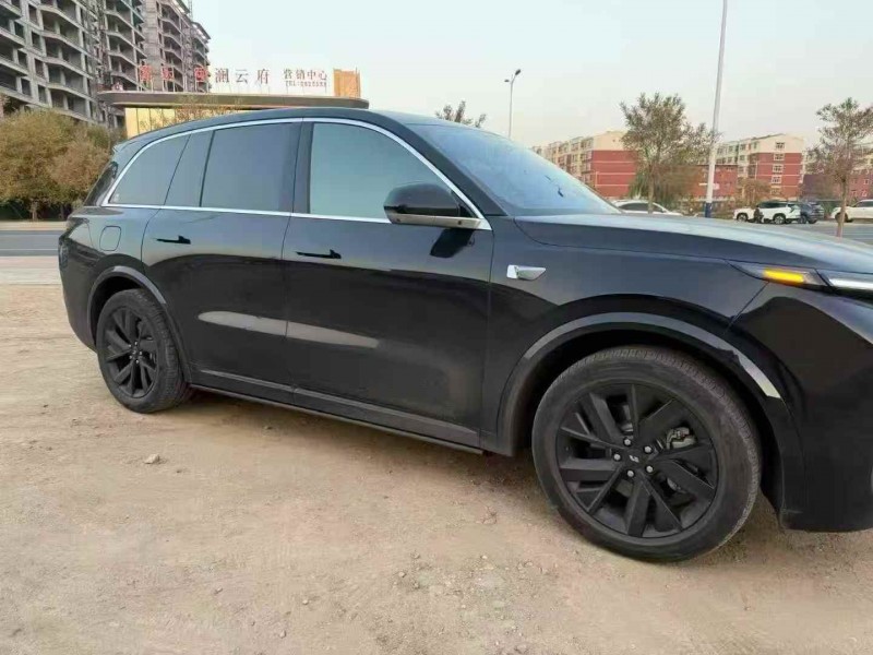 乌海23年理想L83