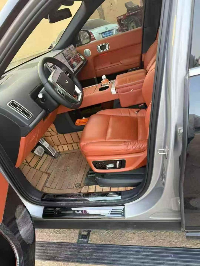 乌海23年理想L86