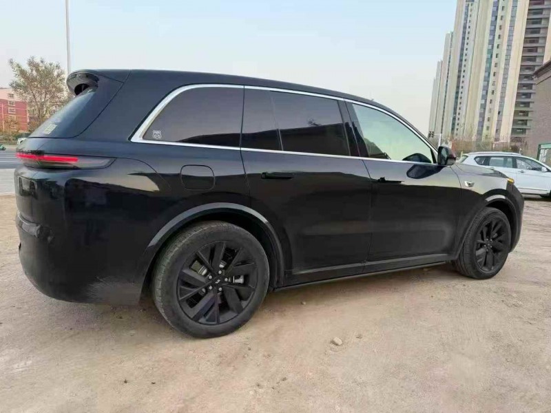 乌海23年理想L88