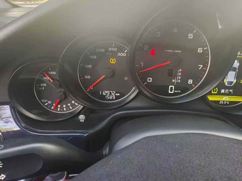 金华15年保时捷帕拉梅拉5