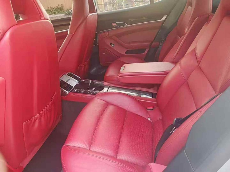 金华15年保时捷帕拉梅拉8