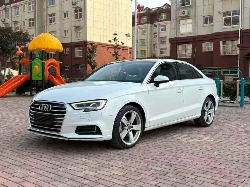 淄博19年奥迪A33