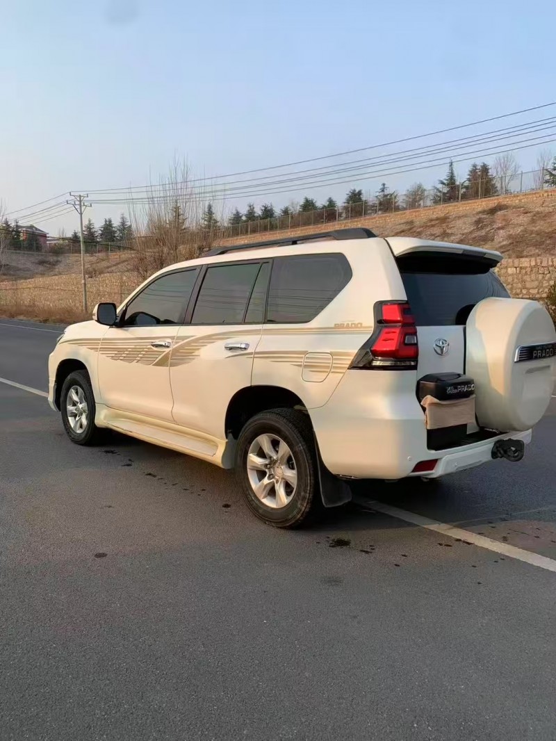 邯郸16年丰田普拉多9