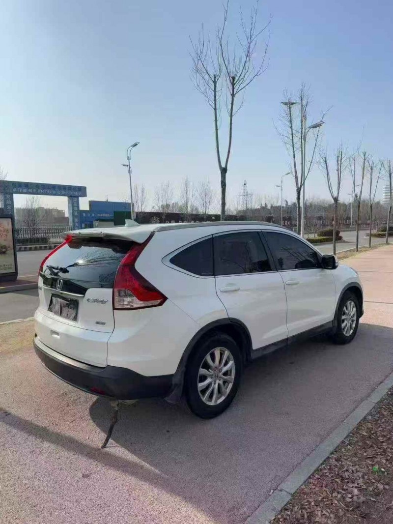 青岛14年本田CRV8