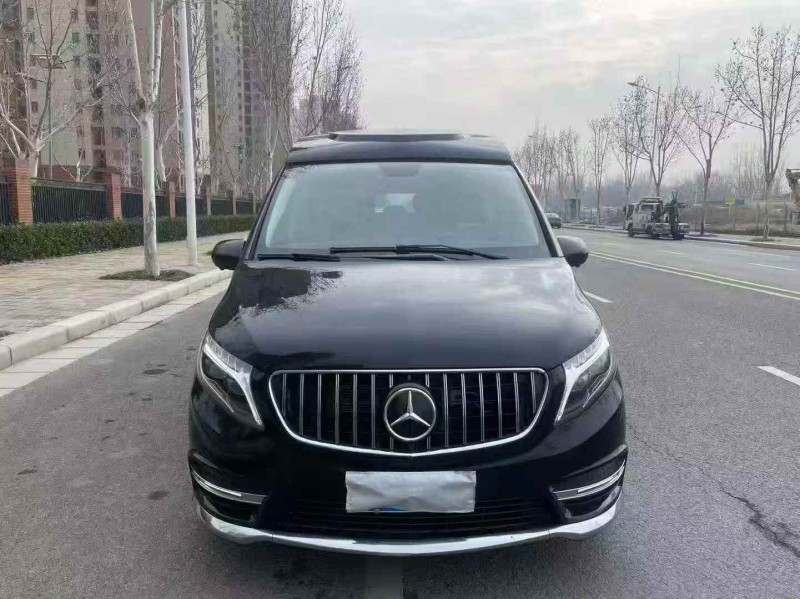 淮南20年奔驰威霆1