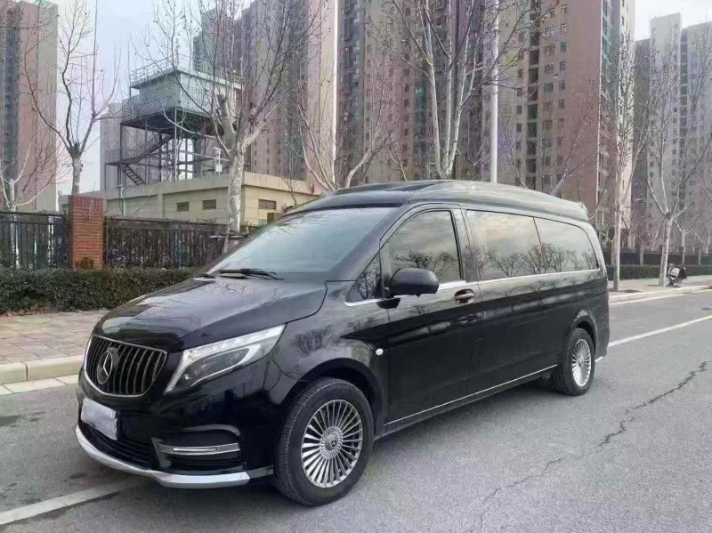 淮南20年奔驰威霆2