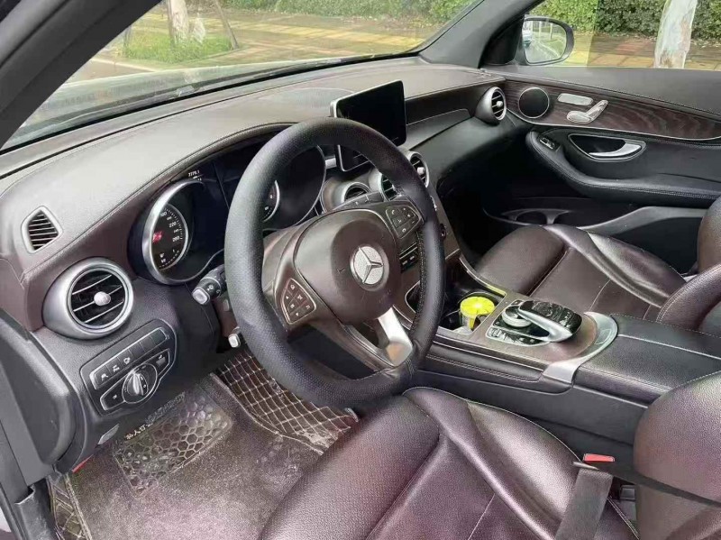 洛阳18年奔驰GLC5