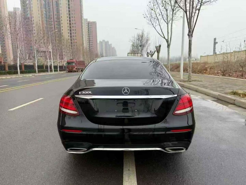枣庄20年奔驰E8