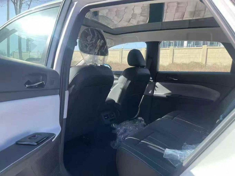 洛阳25年启辰VX65