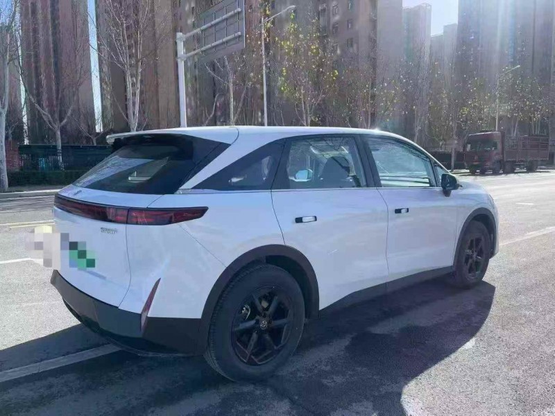 洛阳25年启辰VX67