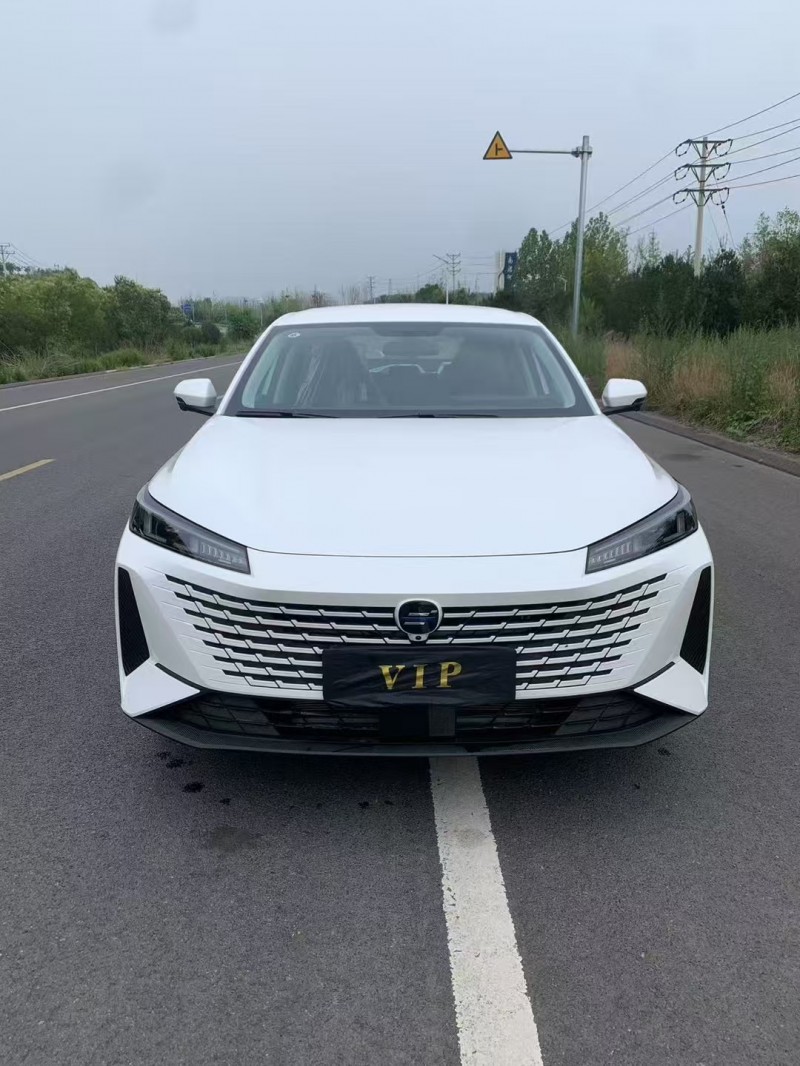 邯郸25年长安汽车欧尚1