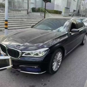 汉中16年宝马7系