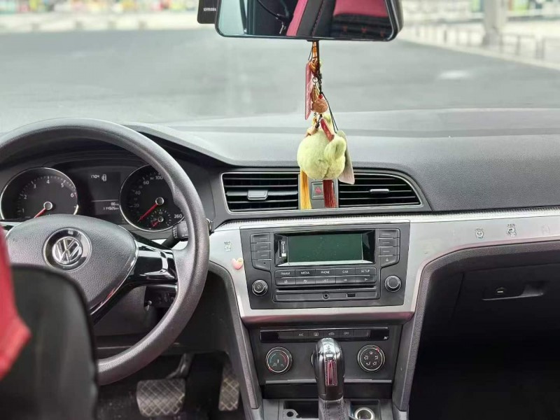 金华17年大众凌渡5