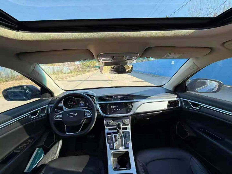 青岛19年吉利帝豪4