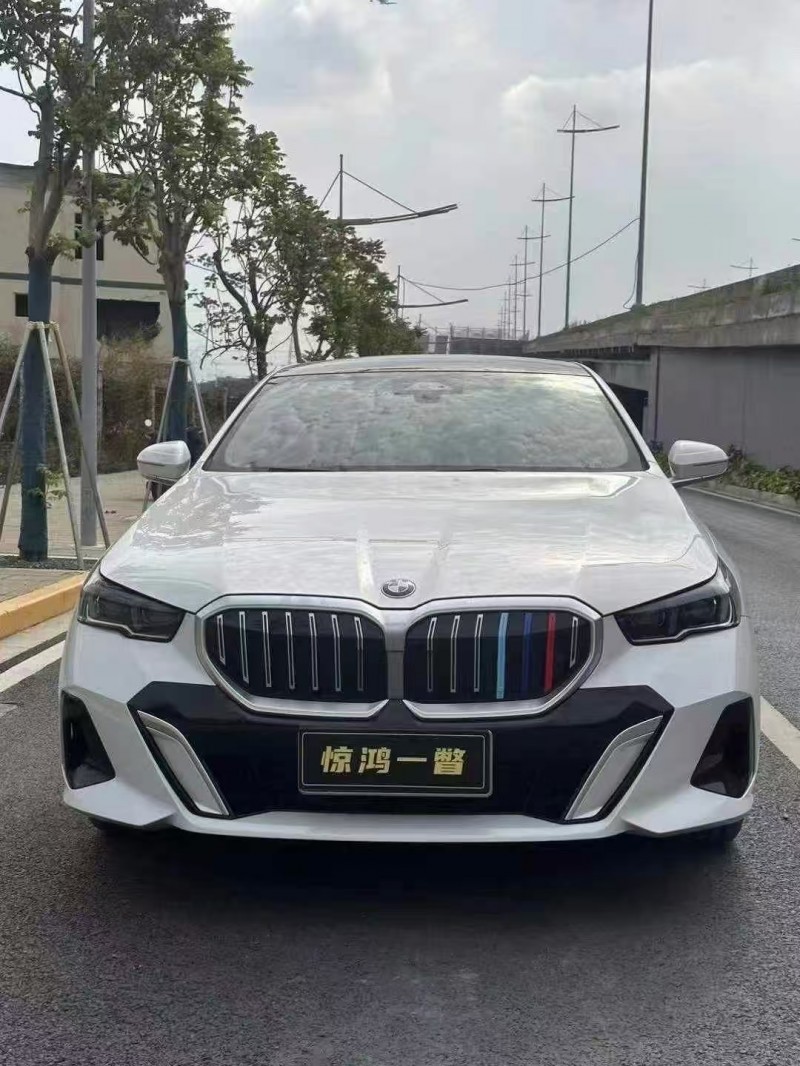 广州24年宝马5系1