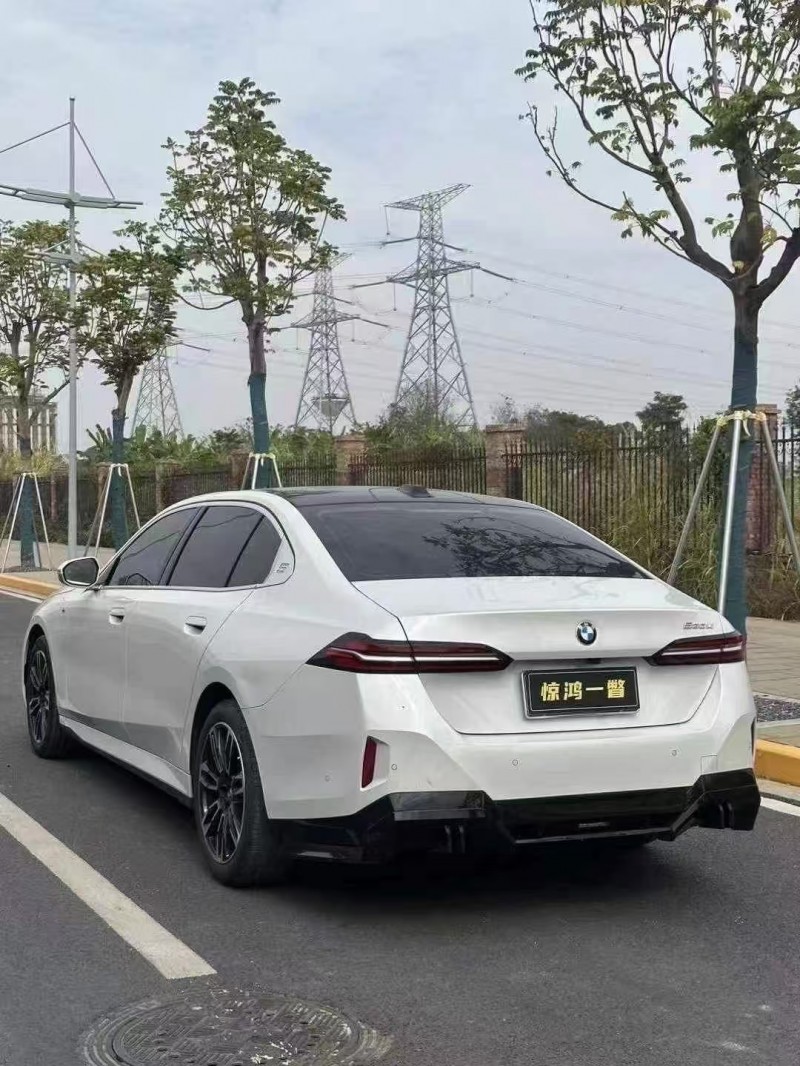 广州24年宝马5系4
