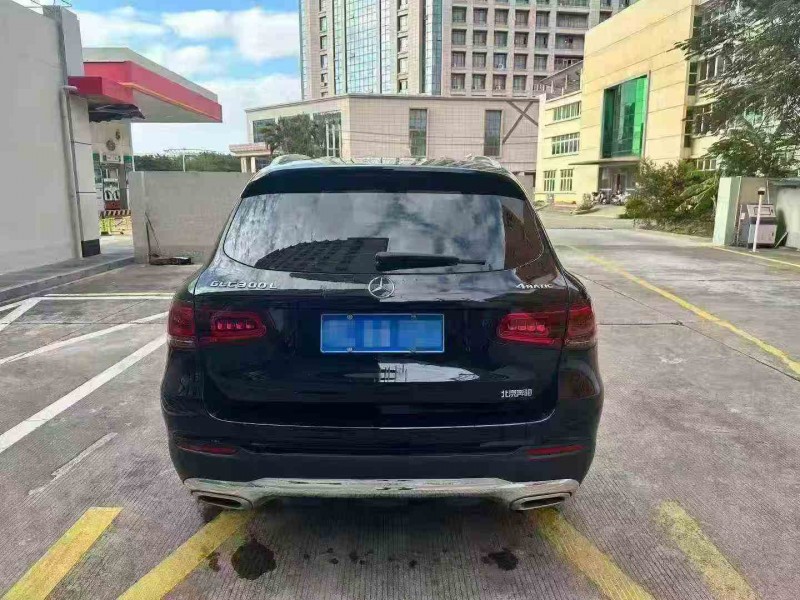 福州21年奔驰GLC9