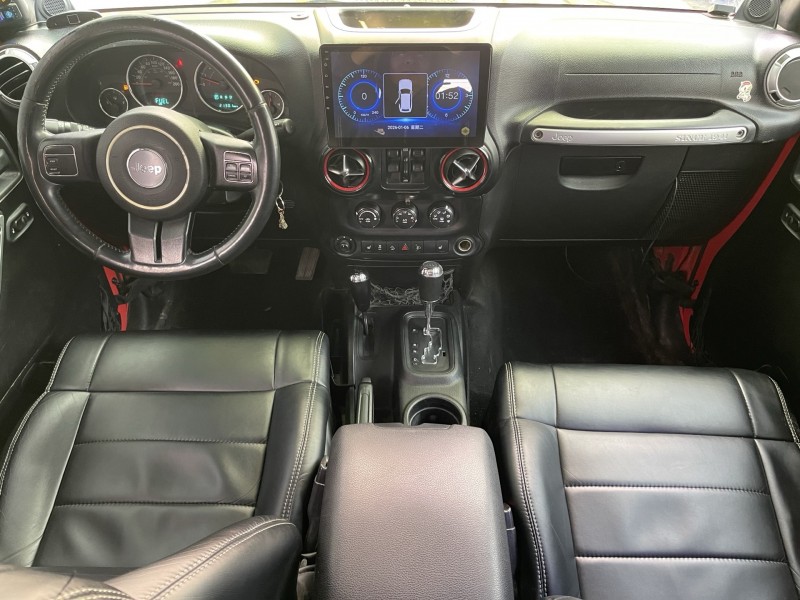 济宁13年Jeep牧马人5