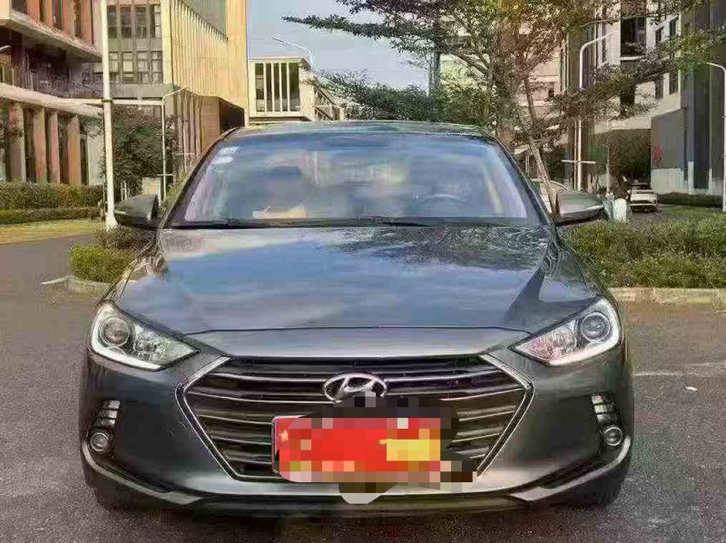 深圳18年现代领动1