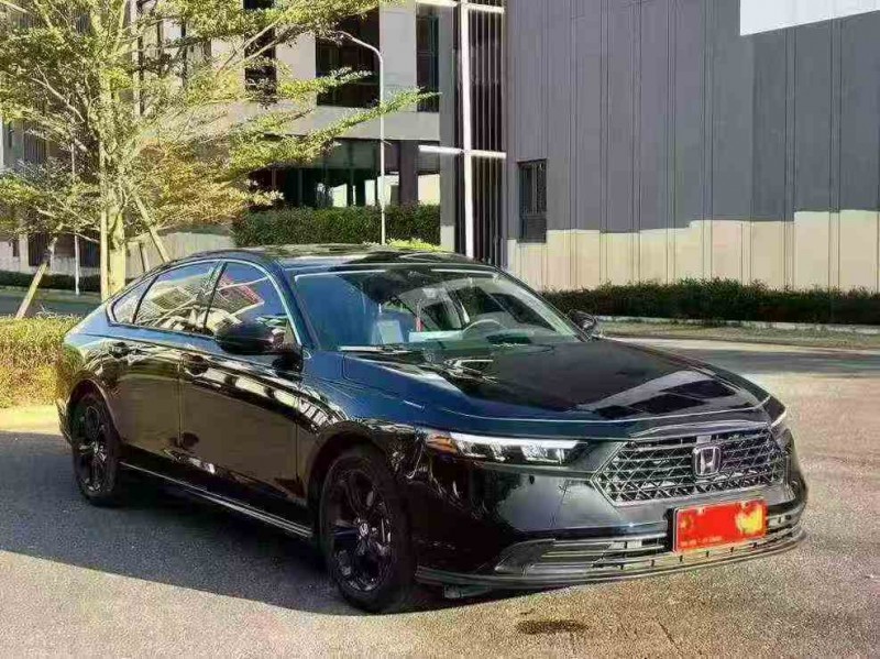 湛江25年本田雅阁2