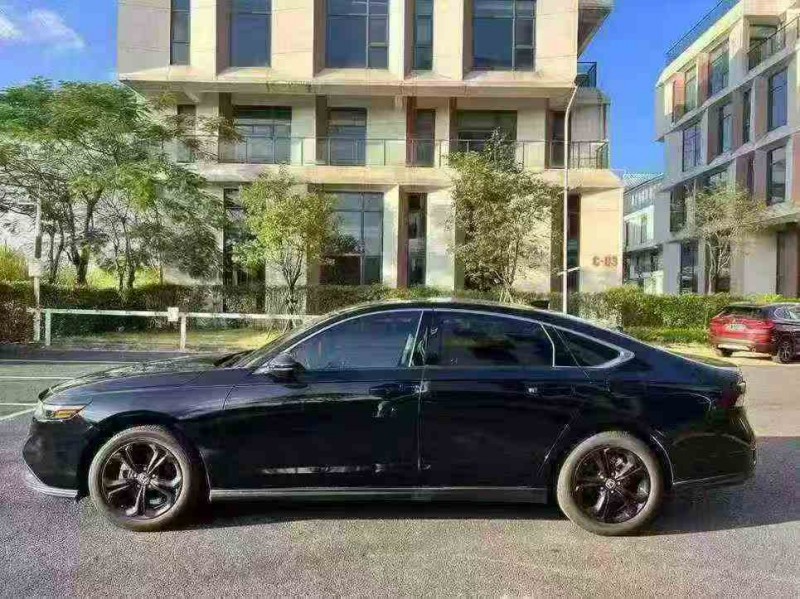 湛江25年本田雅阁3