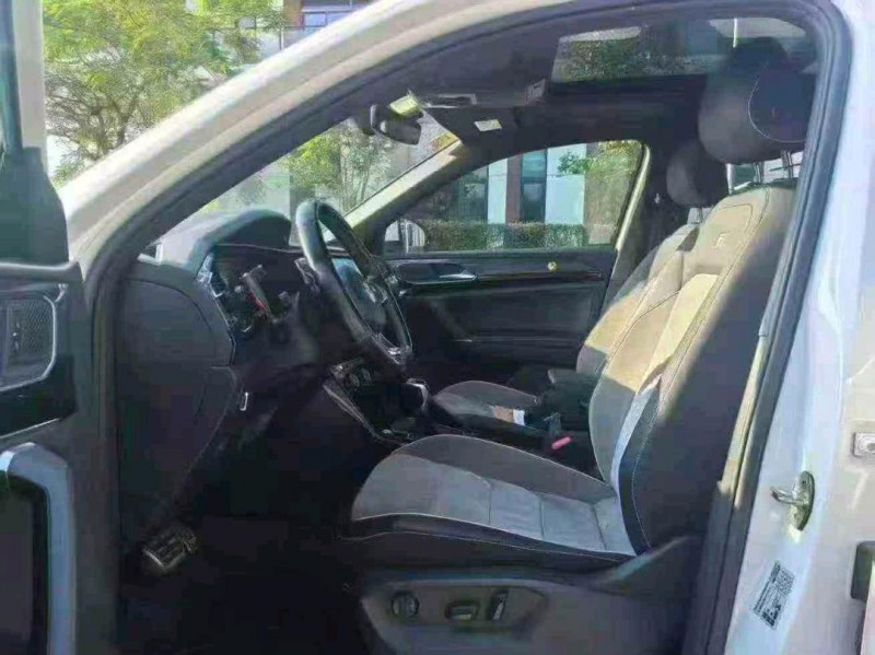 韶关19年大众探岳6